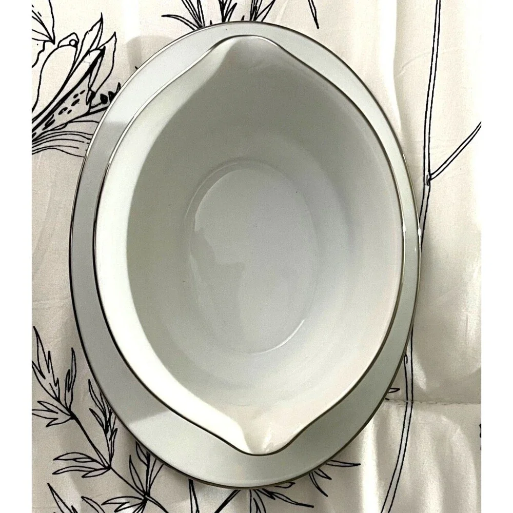 Noritake China SAVANNAH 2031 Gravy Boat Floral w/attached Plate Elegant VNT
